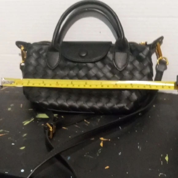 Expressions NYC Black Bag - Picture 11 of 13